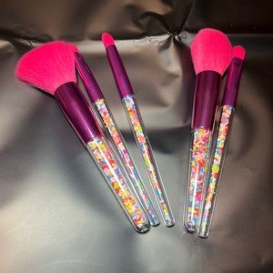 Small brush set , to go brush set